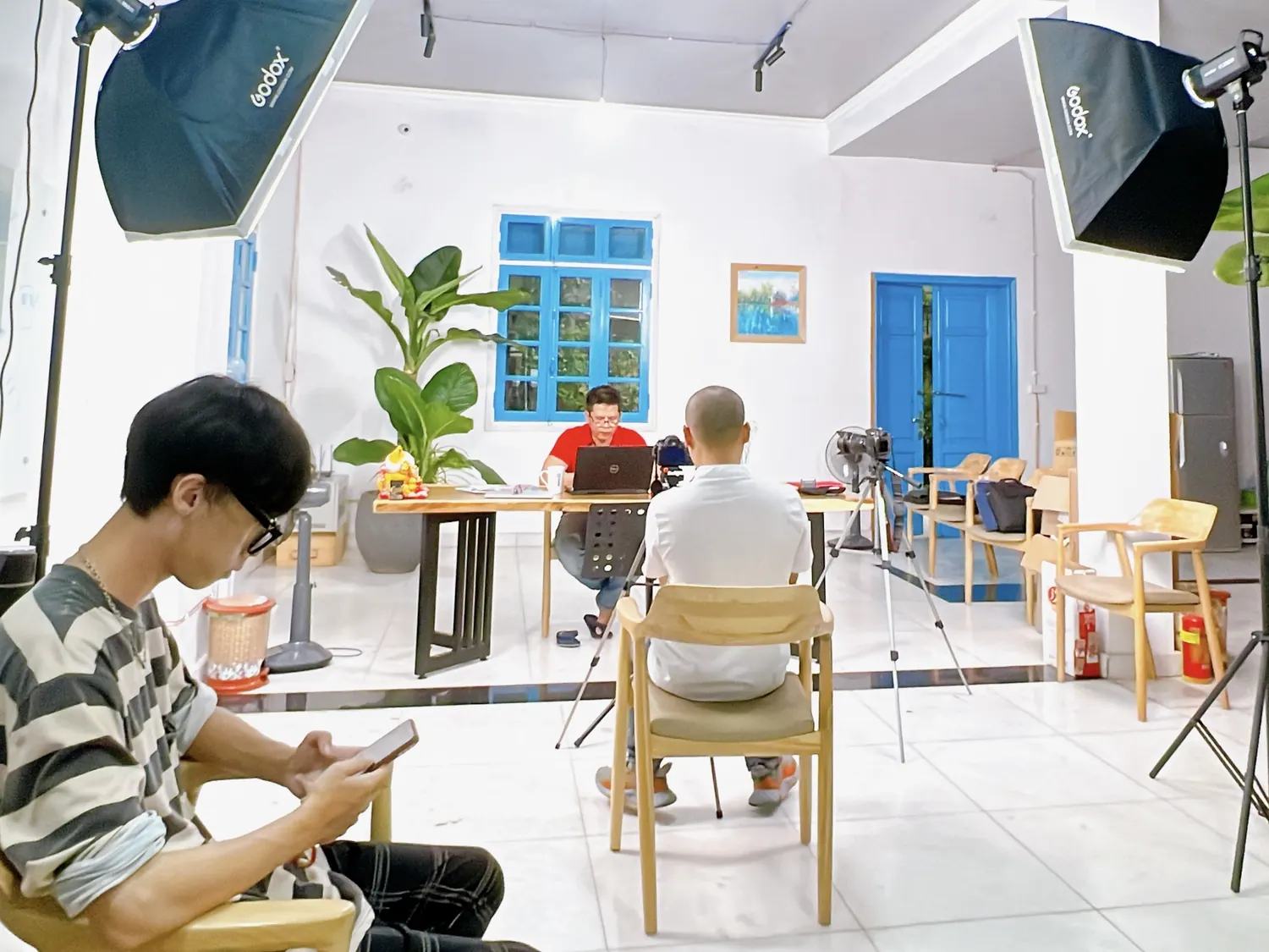 Tư liệu thực hành quay nội dung và livestream trong khóa học